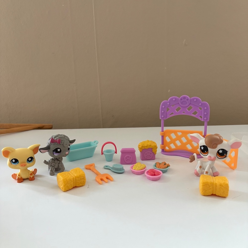 Littlest Pet Shop Pet Lovin Zoo Set Pig #475 Cow #476 Lamb #477 Accessories Farm